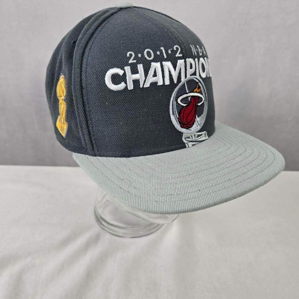 Adidas Miami Heat 2012 NBA Champions Snapback Hat Grey‎ Basketball Cap Mens OSFM